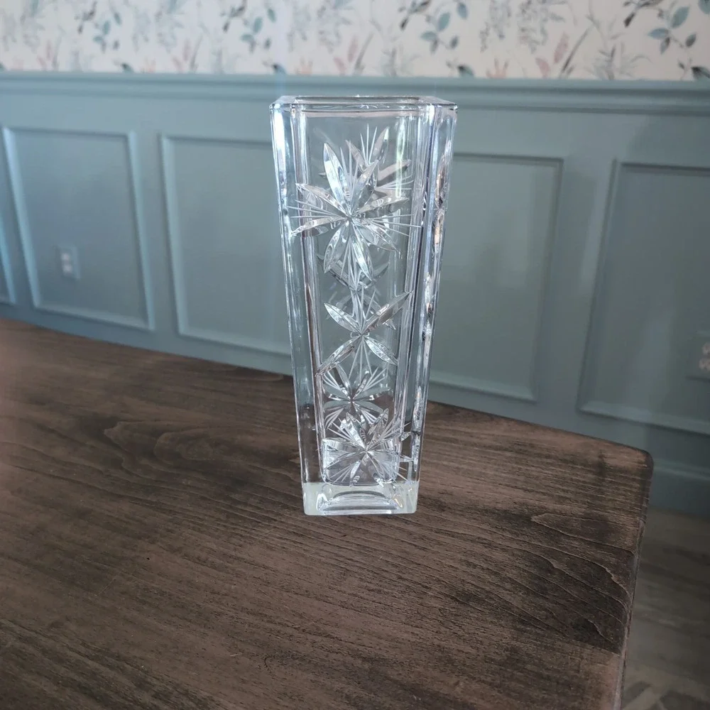 Vintage Heavy Cut Crystal Square Vase 10